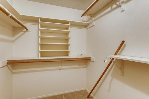 8114 Ct, Austin TX 78759-8726 exterior