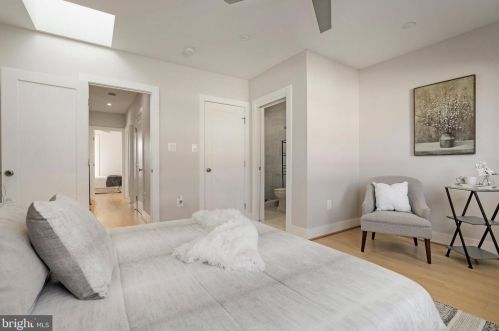 5102 9th St, Washington DC  20011-3918 exterior