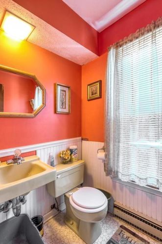 135 Brg St, Deep River CT 06417-1754 exterior