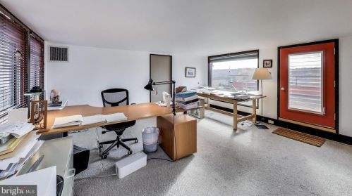 5171 Macarthur Blvd, Washington DC 20016-3315 exterior