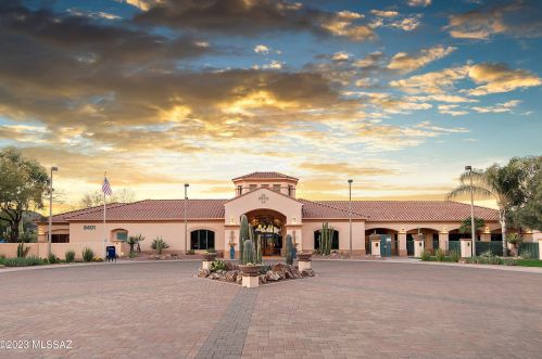 9246 Crimson Stone Pl, Tucson AZ  85743-5458 exterior