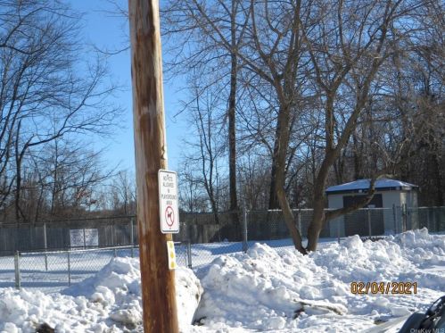 26 Cooper Rd, Poughkeepsie NY  12603-1665 exterior