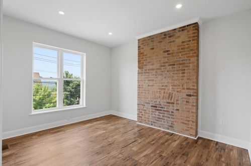 7716 Westmoreland Ave, Pittsburgh PA 15218-2130 exterior