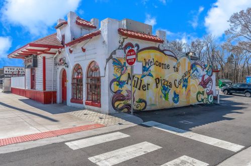 665 Shelby St, Gary IN 46403-2254 exterior