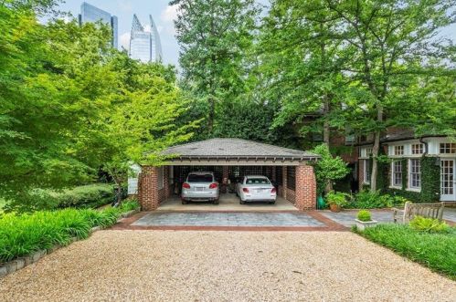 217 15 St, Atlanta GA 30318-7805 exterior