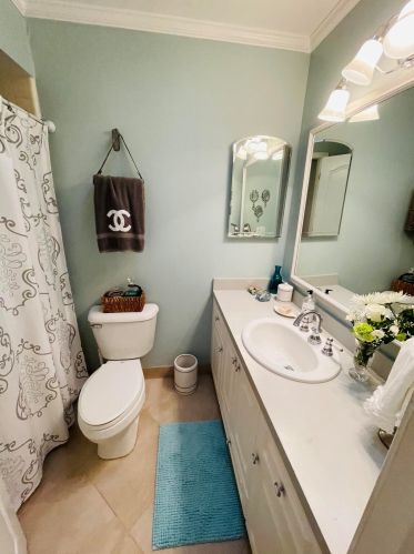 721 Calmoso Dr, Fort Pierce FL 34983-2208 exterior