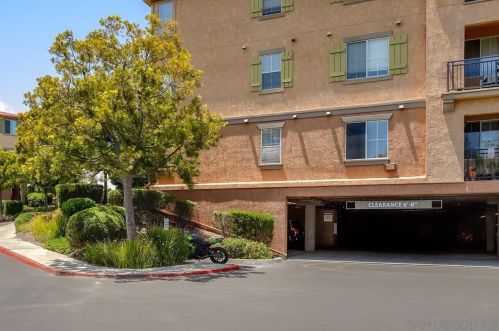 3855 Elijah Ct, San Diego CA  92130-6000 exterior