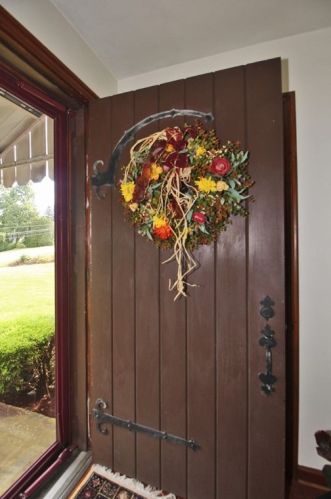 1246 Morrow Rd, Pittsburgh, PA 15241-3502