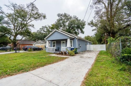 2605 27th Ave, Tampa FL 33605-1514 exterior