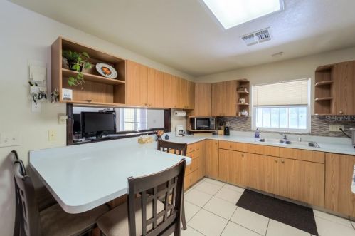 2503 21st Ave, Tampa FL 33605-2302 exterior