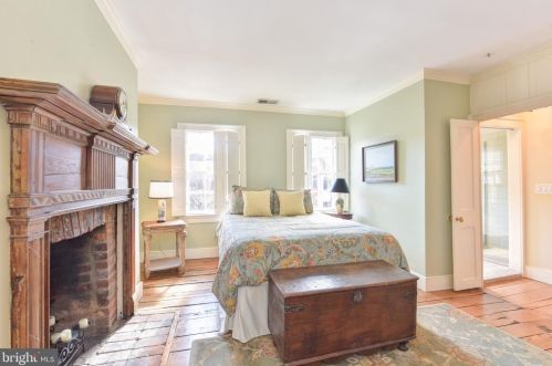 1103 Prince St, Alexandria VA 22314-2934 exterior