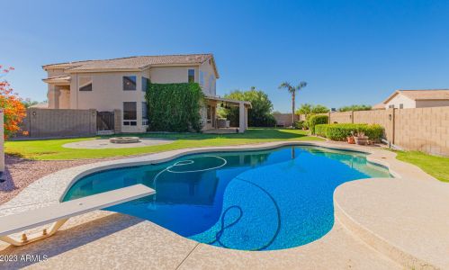 19806 15 Pl, Phoenix AZ 85024-3648 exterior