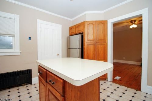 33 Madison St, Fredon NJ 07860-2022 exterior