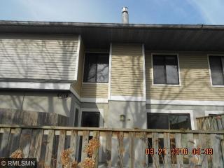 1207 Wagon Wheel Rd, Hopkins MN  55343-3923 exterior