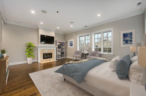 1121 Lill Ave, Chicago IL 60614-2107 exterior