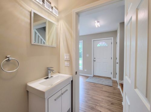 509 End Ave, Hillside IL 60162-1251 exterior