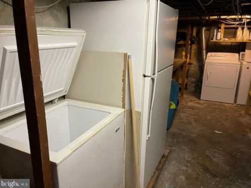 2543 Carlisle St, Philadelphia PA 19132-4012 exterior