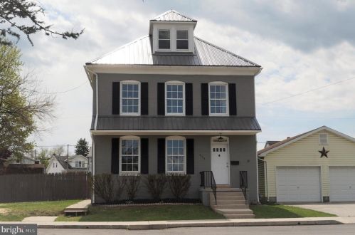 655 Baer Ave, Hanover PA  17331-2706 exterior