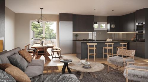 6627 Lincoln Dr, Philadelphia PA exterior