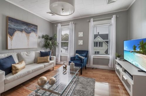 49 Kilton St, Taunton MA 02780-2953 exterior