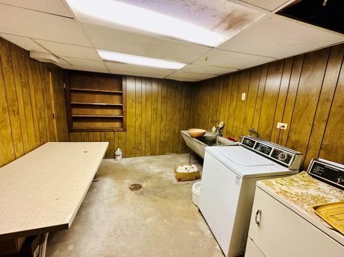 1285 Ransom St, Meskegon MI 49442-3327 exterior