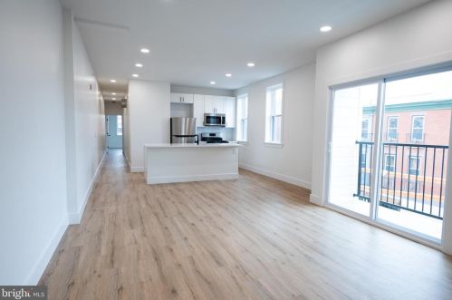 1500 Dickinson St, Philadelphia PA 19146-4757 exterior