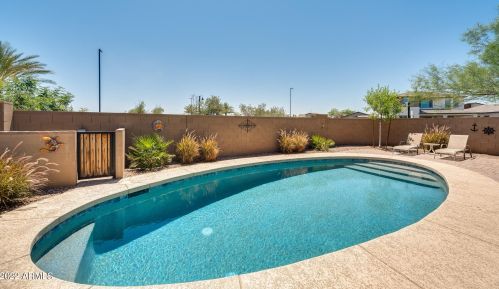 139 Desert Broom Dr, Chandler AZ 85286 exterior