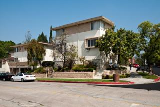 632 Levering Ave, Los Angeles CA  90024-8134 exterior