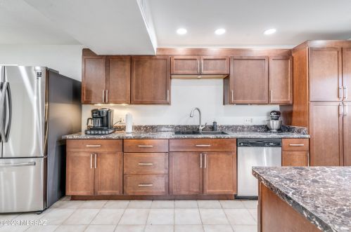 3031 Idaho St, Tucson AZ 85746-1045 exterior