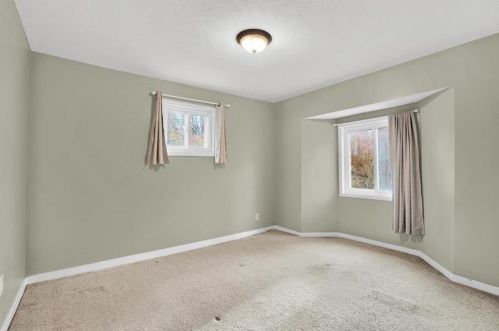 120 Longvue Dr, Pittsburgh PA 15237-2275 exterior