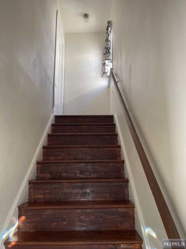 48 Brighton Ter, Irvington NJ  07111-3705 exterior