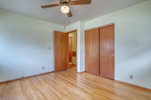 8919 Cheyenne St, Milwaukee WI 53224-4804 exterior