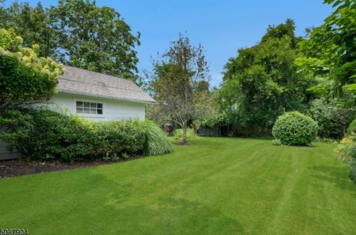 214 Walnut St, Montclair NJ  07042-2926 exterior