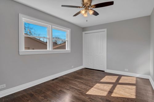 10712 Sacramento Ave, Chicago IL  60655-2120 exterior