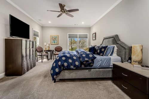 2884 Cravey Dr, Atlanta GA  30345-1420 exterior