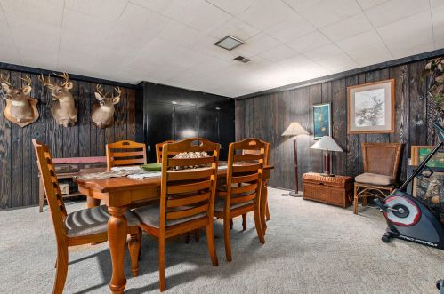 2085 Madalene Ave, Meskegon MI 49442-3815 exterior