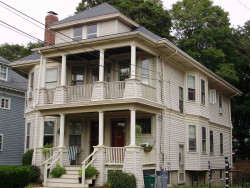 2033 Commonwealth Ave, Newton, MA 02466-2005