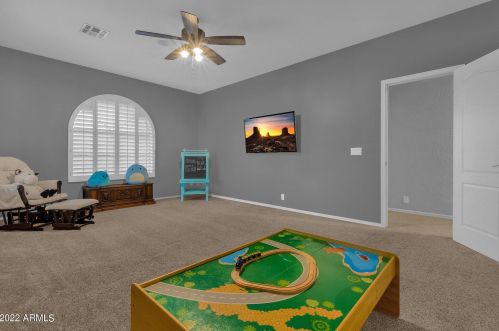 16647 15th Dr, Phoenix AZ  85045-0773 exterior