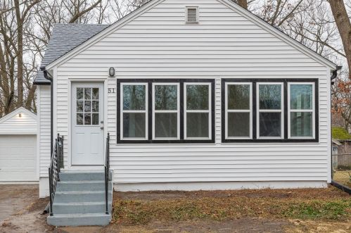 51 Ridgewood St, Kalamazoo MI  49001-4253 exterior