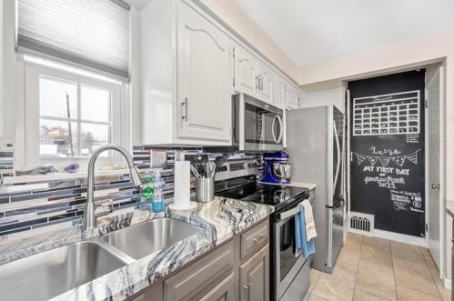 5363 Greenridge Dr, Pittsburgh PA 15236-1723 exterior