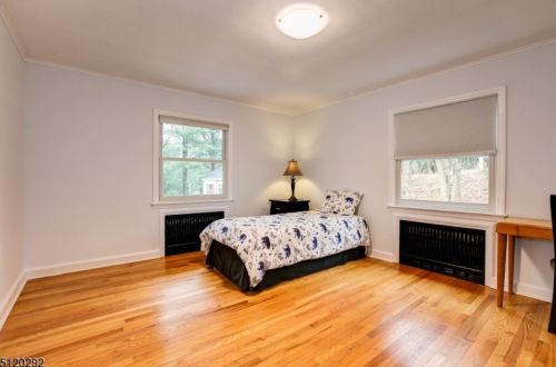 62 Cooper Rd, Parsippany NJ 07834-3419 exterior