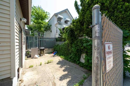 513 14th St, Union City NJ 07087-3113 exterior