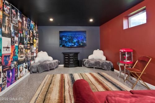 13 Cross St, Greenwich CT 06831-5006 exterior