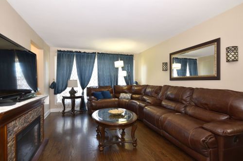 6004 60 St, Chicago IL 60638-4315 exterior