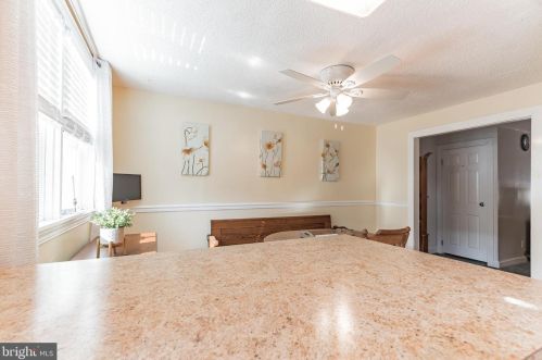 304 Pne St, Manor PA 19036-1011 exterior