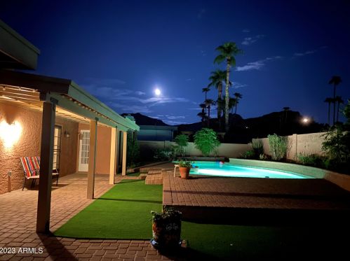 901 Beck Ln, Phoenix AZ  85022-3505 exterior