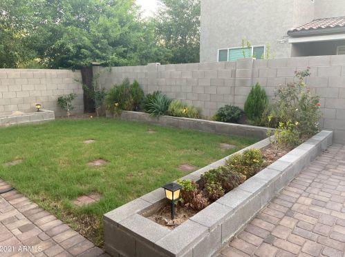 15422 22 Dr, Phoenix AZ 85027-5109 exterior