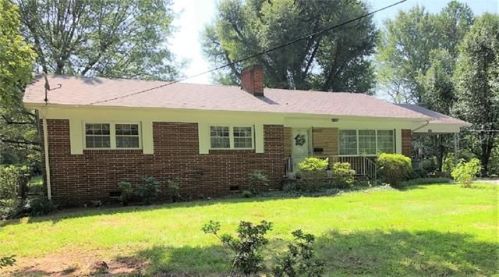 1005 7th Ave, Conover, NC 28613-2829