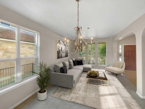 14313 Broadwinged Hawk Dr, Austin, TX 78738-6568