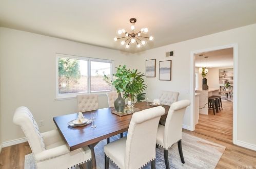 17522 Medford Ave, Tustin CA  92780-1922 exterior